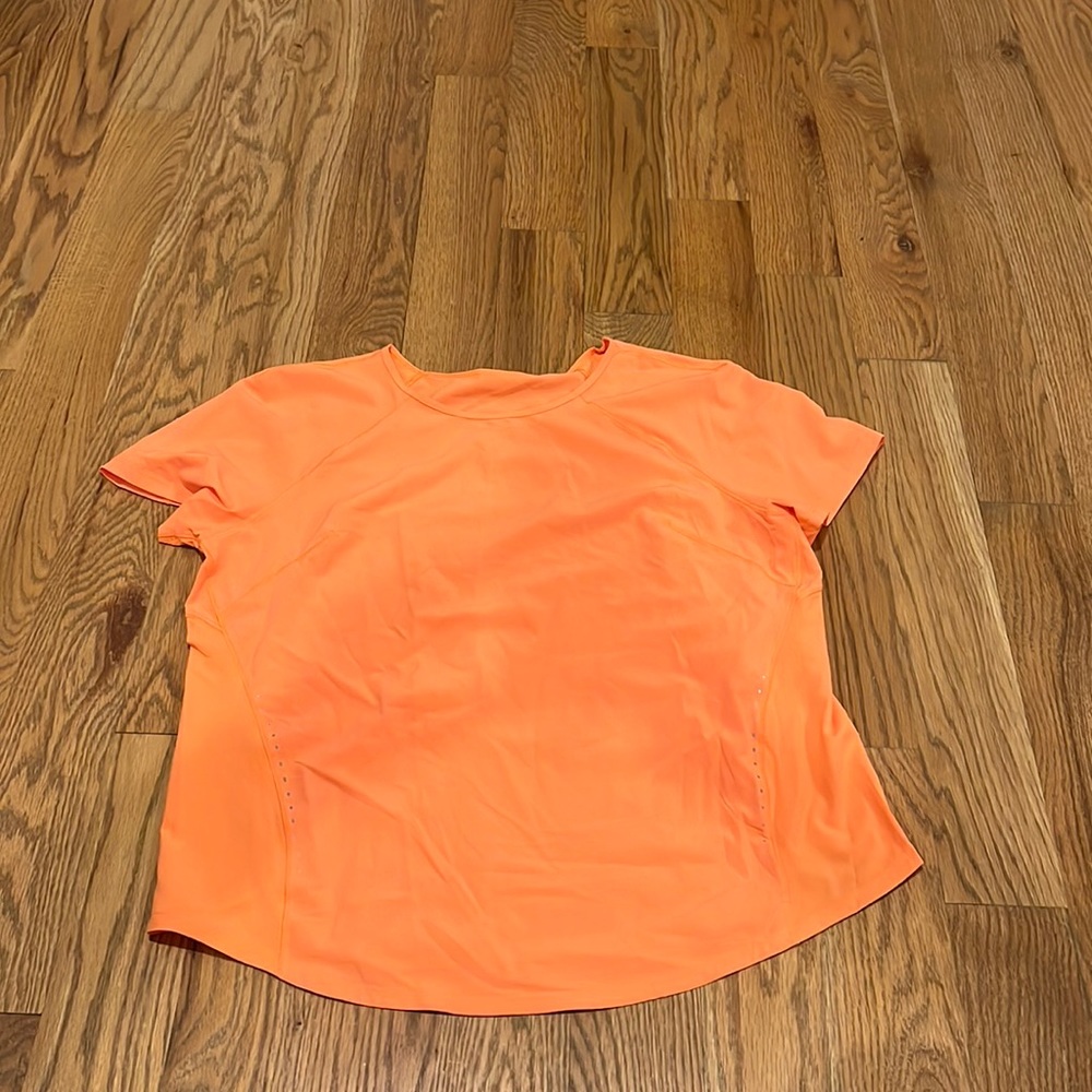 Lululemon Size 8 Running Reflective Tee Orange Worn Once